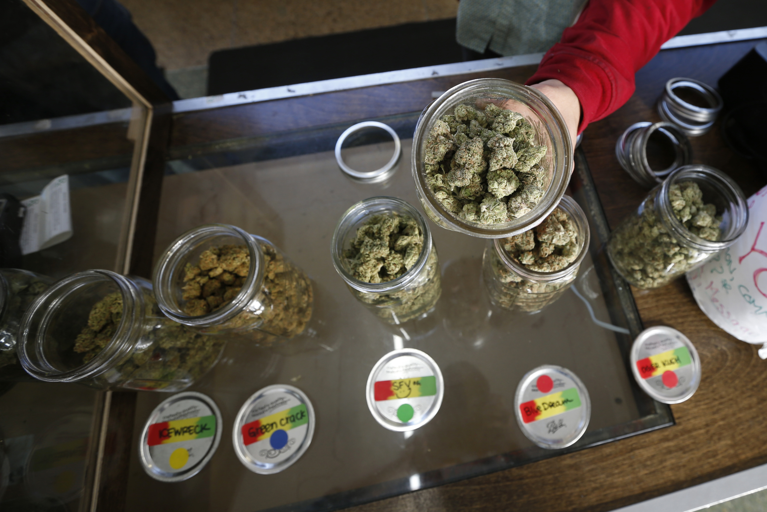 Where can I Buy weed Online Brisbane legally?